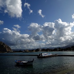MONDELLO. Fotografe di Giulio Azzarello &copy;2023.