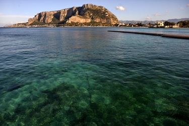 MARE fotografie di Giulio Azzarello ©2019.