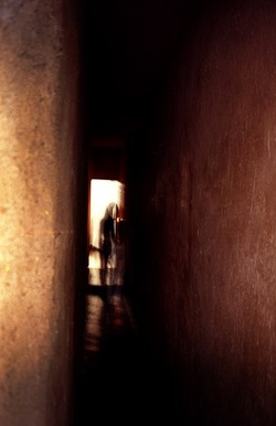 ATELIER SUL MARE fotografie di Giulio Azzarello &copy;2021.