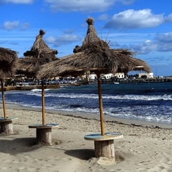 MONDELLO. Fotografe di Giulio Azzarello &copy;2023.
