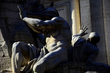 PIAZZA NAVONA Roma. Fotografie di Giulio Azzarello ©2020. PIAZZA NAVONA Roma. Fotografie di Giulio Azzarello ©2020.