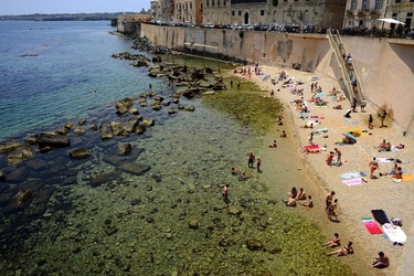 ORTIGIA fotografie di Giulio Azzarello ©2019. ORTIGIA fotografie di Giulio Azzarello ©2019.