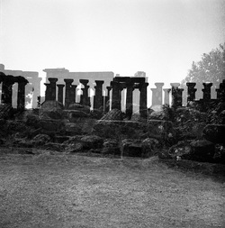 ARCHEO fotografie di Giulio Azzarello ©2021. ARCHEO fotografie di Giulio Azzarello ©2021.