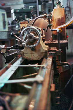 INDUSTRIA fotografie di Giulio Azzarello &copy;2014.