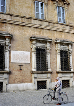 MODENA centro storico. Fotografie di Giulio Azzarello ©2016. MODENA centro storico. Fotografie di Giulio Azzarello ©2016.