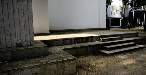 BIENNALE di VENEZIA Arte Contemporanea Giardini. Fotografie di Giulio Azzarello &copy;2020.