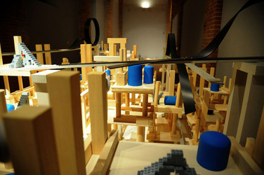 Installazione di Anne Clemence DeGrollee alla GAM di Palermo. Fotografie di Giulio Azzarello ©2017. Installazione di Anne Clemence DeGrollee alla GAM di Palermo. Fotografie di Giulio Azzarello ©2017.