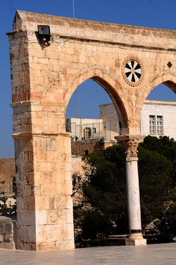 LA CITTA SANTA DI GERUSALEMME fotografie di Giulio Azzarello ©2104. LA CITTA SANTA DI GERUSALEMME fotografie di Giulio Azzarello ©2104.