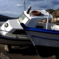 MONDELLO. Fotografe di Giulio Azzarello &copy;2023.