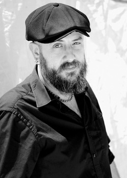 ALESSIO BOSCO artista musicista compositore. Fotografie di Giulio Azzarello &copy;2018.