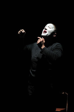 DARIO FERRARI E NINA LOMBARDINO attori italiani. Fotografie di Giulio Azzarello &copy;2014.