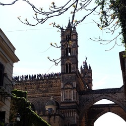 PALERMO. Fotografie di Giulio Azzarello &copy;2023.