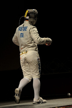 ESERCIZIO DI SCHERMA fotografie di Giulio Azzarello &copy;2014.