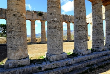 SEGESTA sito archeologico. Fotografie di Giulio Azzarello ©2018.