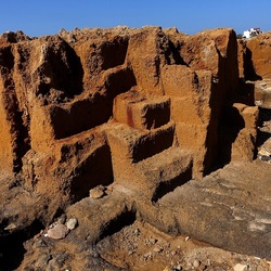 BARCARELLO. Fotografie di Giulio Azzarello ©2022. BARCARELLO. Fotografie di Giulio Azzarello ©2022.