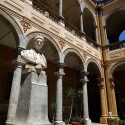PALERMO. Fotografie di Giulio Azzarello &copy;2023.