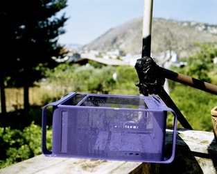 STILL LIFE ASSURDI fotografie di Giulio Azzarello ©2022. STILL LIFE ASSURDI fotografie di Giulio Azzarello ©2022.