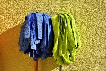 COLORI fotografie di Giulio Azzarello &copy;2019.