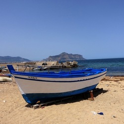 BARCHE. Fotografie di Giulio Azzarello &copy;2022.