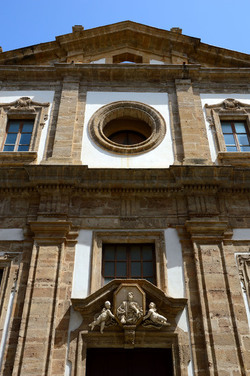 PALERMO il suo centro storico le periferie i monumenti. Fotografie di Giulio Azzarello ©2014.