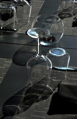 BICCHIERI fotografie di Giulio Azzarello &copy;2018.