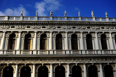 PIAZZA SAN MARCO A VENEZIA fotografie di Giulio Azzarello &copy;2016.