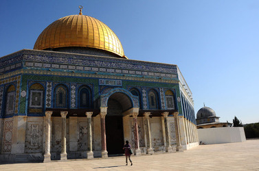 LA CITTA SANTA DI GERUSALEMME fotografie di Giulio Azzarello ©2104. LA CITTA SANTA DI GERUSALEMME fotografie di Giulio Azzarello ©2104.