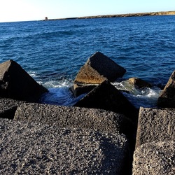 COSTA SICILIANA. Fotografie di Giulio Azzarello &copy;2022.