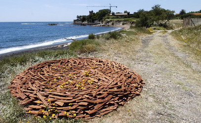 ARTE CONTEMPORANEA A PIRGI sito e riserva archeologica. Fotografie di Giulio Azzarello &copy;2014.