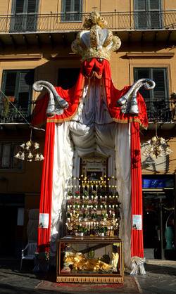 SANTA ROSALIA il festino della patrona di Palermo alcuni momenti. Fotografie di Giulio Azzarello ©2014. SANTA ROSALIA il festino della patrona di Palermo alcuni momenti. Fotografie di Giulio Azzarello ©2014.