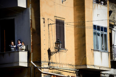 PROCESSIONI religiose per la Pasqua a Palermo. Fotografie di Giulio Azzarello ©2016. PROCESSIONI religiose per la Pasqua a Palermo. Fotografie di Giulio Azzarello ©2016.