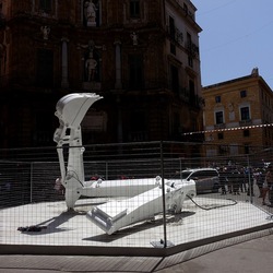 INSTALLAZIONE. Fotografie di Giulio Azzarello ©2022.