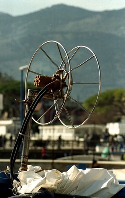 MARE Mondello e Palermo febbraio 2022. Fotografie di Giulio Azzarello &copy;2022.