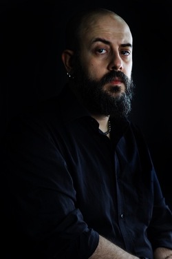 ALESSIO BOSCO musicista compositore. Fotografie di Giulio Azzarello &copy;2018.