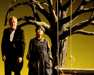 TEATRO stabile BIONDO di Palermo. Primo spettacolo stagione 2015 2106. Foto di Giulio Azzarello &copy;.