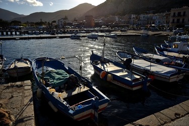 BARCHE da PESCA fotografie di Giulio Azzarello &copy;2019.