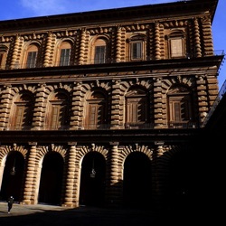 FIRENZE fotografie di Giulio Azzarello &copy;2022.