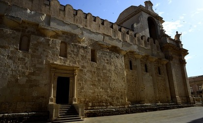 ORTIGIA CENTRO STORICO fotografie di Giulio Azzarello ©2019. ORTIGIA CENTRO STORICO fotografie di Giulio Azzarello ©2019.