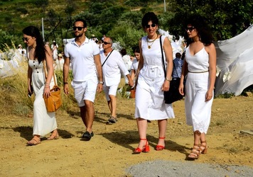 FIUMARA D ARTE fotografie di Giulio Azzarello ©2019. FIUMARA D ARTE fotografie di Giulio Azzarello ©2019.