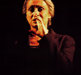 GUIA JELO attrice in uno spettacolo per Paolo Borsellino. Fotografie di Giulio Azzarello &copy;2014.
