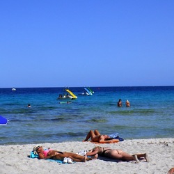 MONDELLO. Fotografie di Giulio Azzarello ©2022.