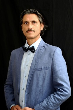 ROBERTO BONURA attore italiano siciliano. Fotografie di Giulio Azzarello ©2018. ROBERTO BONURA attore italiano siciliano. Fotografie di Giulio Azzarello ©2018.