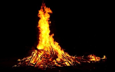LA VAMPA DI SAN GIUSEPPE a Palermo. Fotografie di Giulio Azzarello ©2018. LA VAMPA DI SAN GIUSEPPE a Palermo. Fotografie di Giulio Azzarello ©2018.