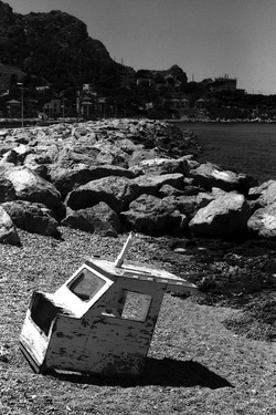 BIANCO NERO. Fotografie di Giulio Azzarello ©2021. BIANCO NERO. Fotografie di Giulio Azzarello ©2021.