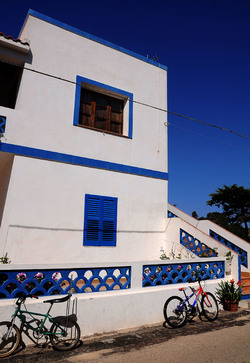 ISOLA DI LINOSA panoramiche e particolari. Fotografie di Giulio Azzarello &copy;2014.