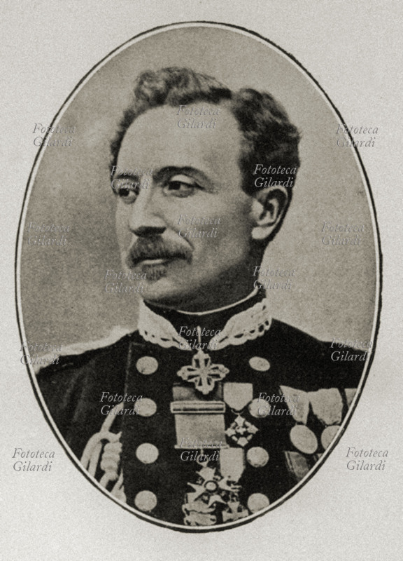 Giuseppe GOVONE (19 November 1825 - 26 January 1872). Lieutenant and General, he participated in the war of 1848 - 49 and in the repression of the Genoese uprisings of 1849. Appointed general in 1860 he was placed in command of the division stationed in Palermo where he gave impetus to the fight against brigandage. He concluded the alliance between Italy and Prussia in 1866 in Berlin and was minister of war in the Lanza government from December 1869 to September 1870. Portrait at the time when he was commander of the ninth division, during the war against Austria. Italy 1866