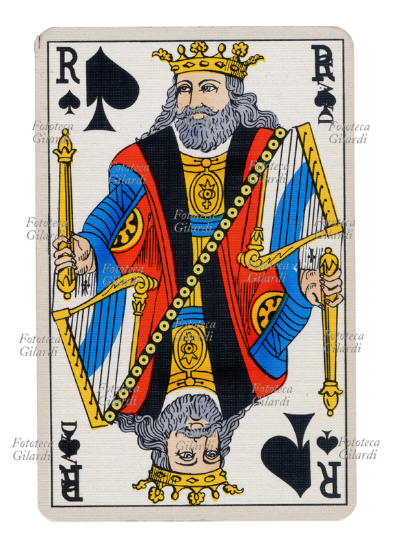 CARTA DA GIOCO Francese. Serie regionale per il gioco a 32 carte chiamato Belote, che mantiene nelle figure Roi, Dame, Valet, i nomi antichi della tradizione: il Re di Picche è \