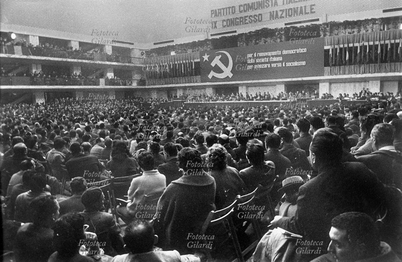 P.C.I. Roma, IX Congresso del Partito Comunista Italiano. Per il rinnovamento democratico della società italiana per avanzare verso il socialismo. Italia, 30 gennaio - 4 febbraio 1960