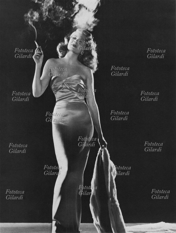 Rita HAYWORTH (1918-1987) in \