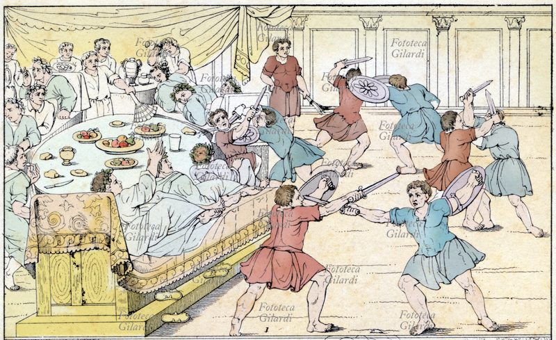 GLADIATORI in combattimento, spettacolo di intrattenimento durante un pranzo imperiale. Tavola da enciclopedia illustrata divulgativa tedesca in cui sono descritti i costumi dei popoli antichi. Karlsruhe, 1825